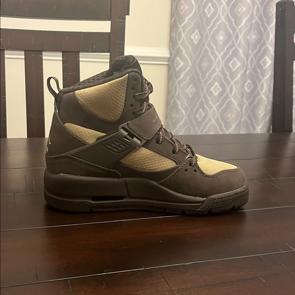 Nike Jordan Flight 45 TRK GS Shoes Sneakers Boots 467929 204 Youth Boys Girl 4.5 - Picture 4 of 16